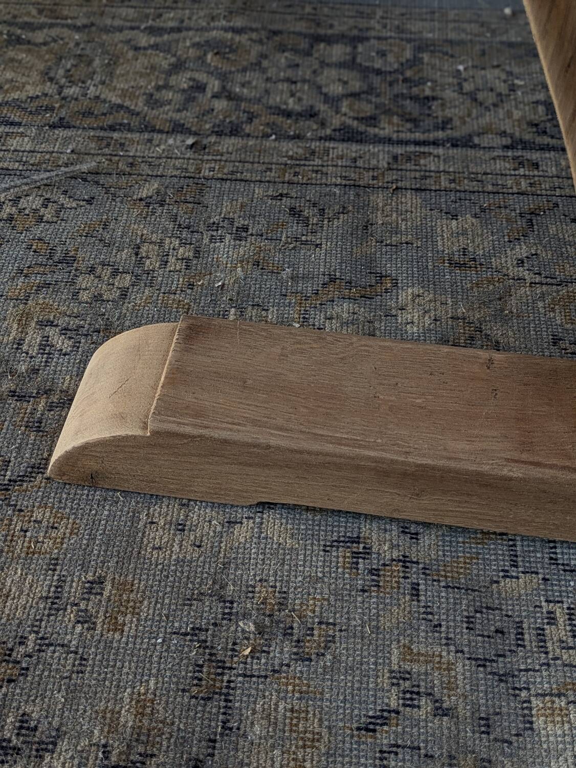 Round table in raw oak