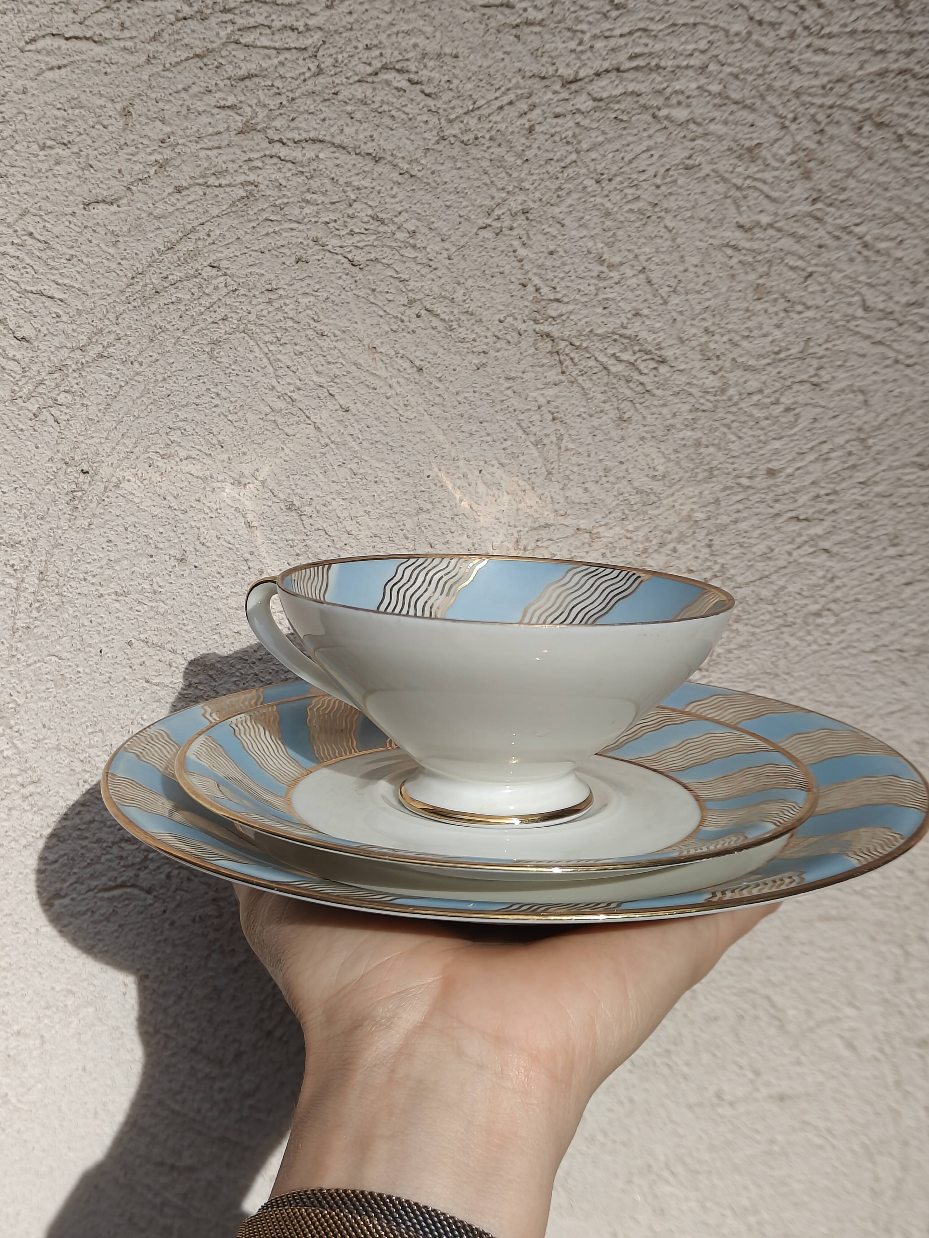 Vintage Bavaria ivory tea/coffee trio, sky blue & gold graphic waves.
