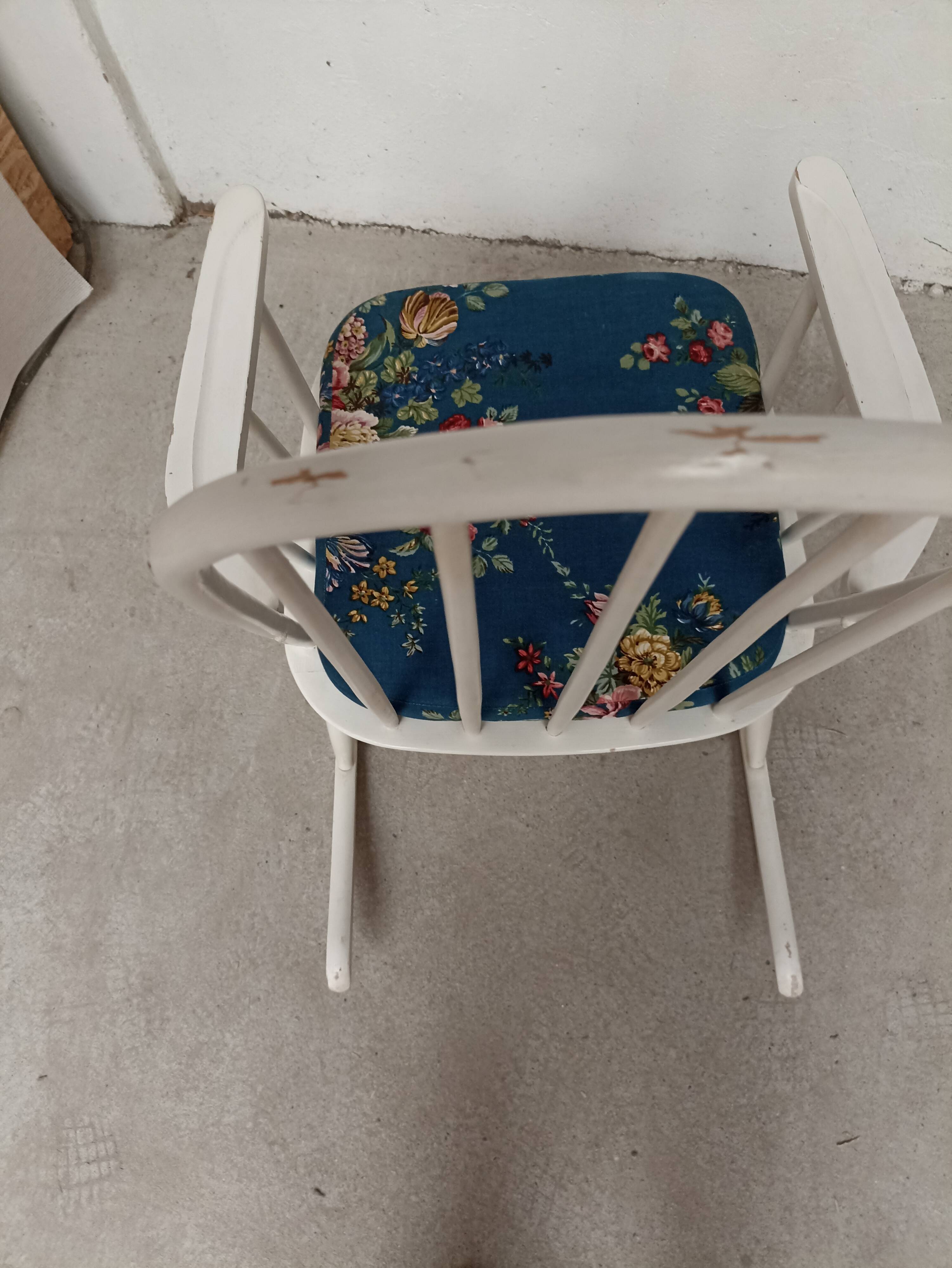 Scandinavian rocking-chair