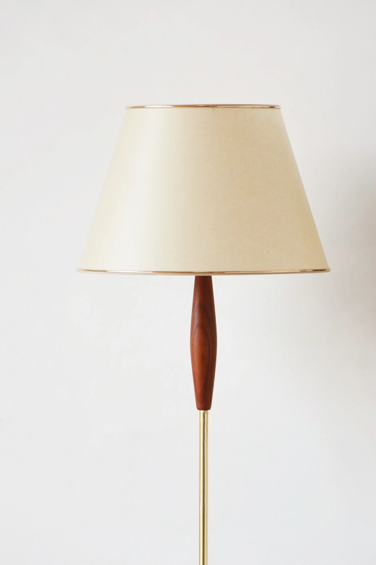 Lampadaire vintage teck années 60 | design & restauration
