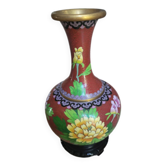 Chinese vase inclusions, brass with support