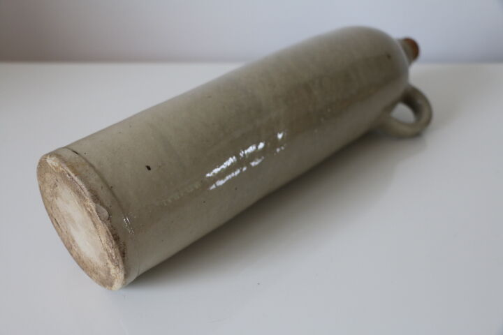 Bottle/soliflore in glazed stoneware