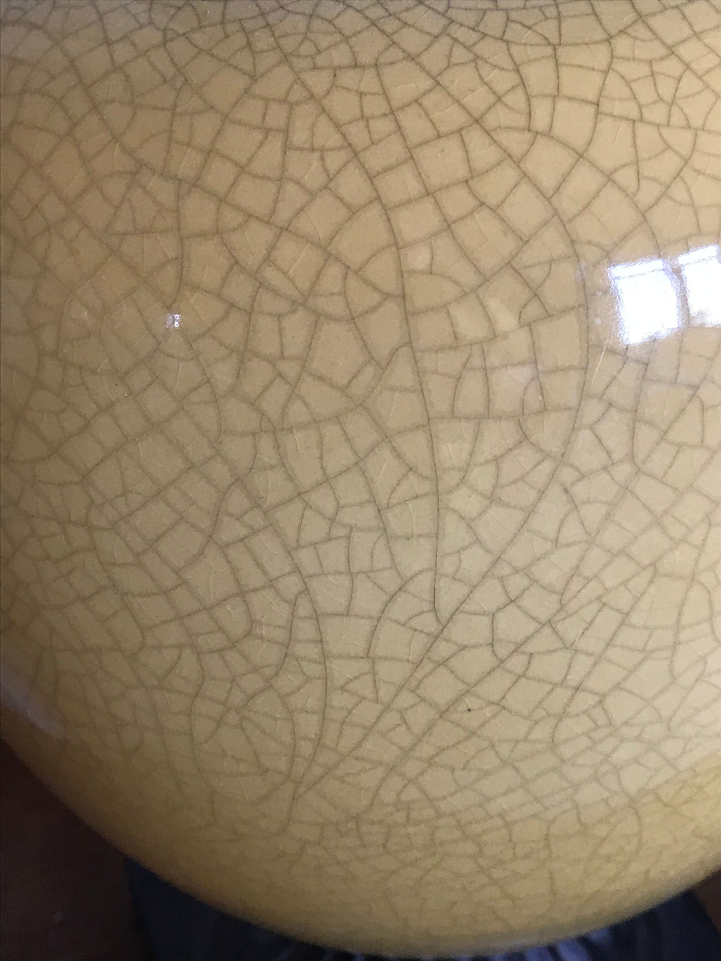 Vintage cracked ceramic lamp