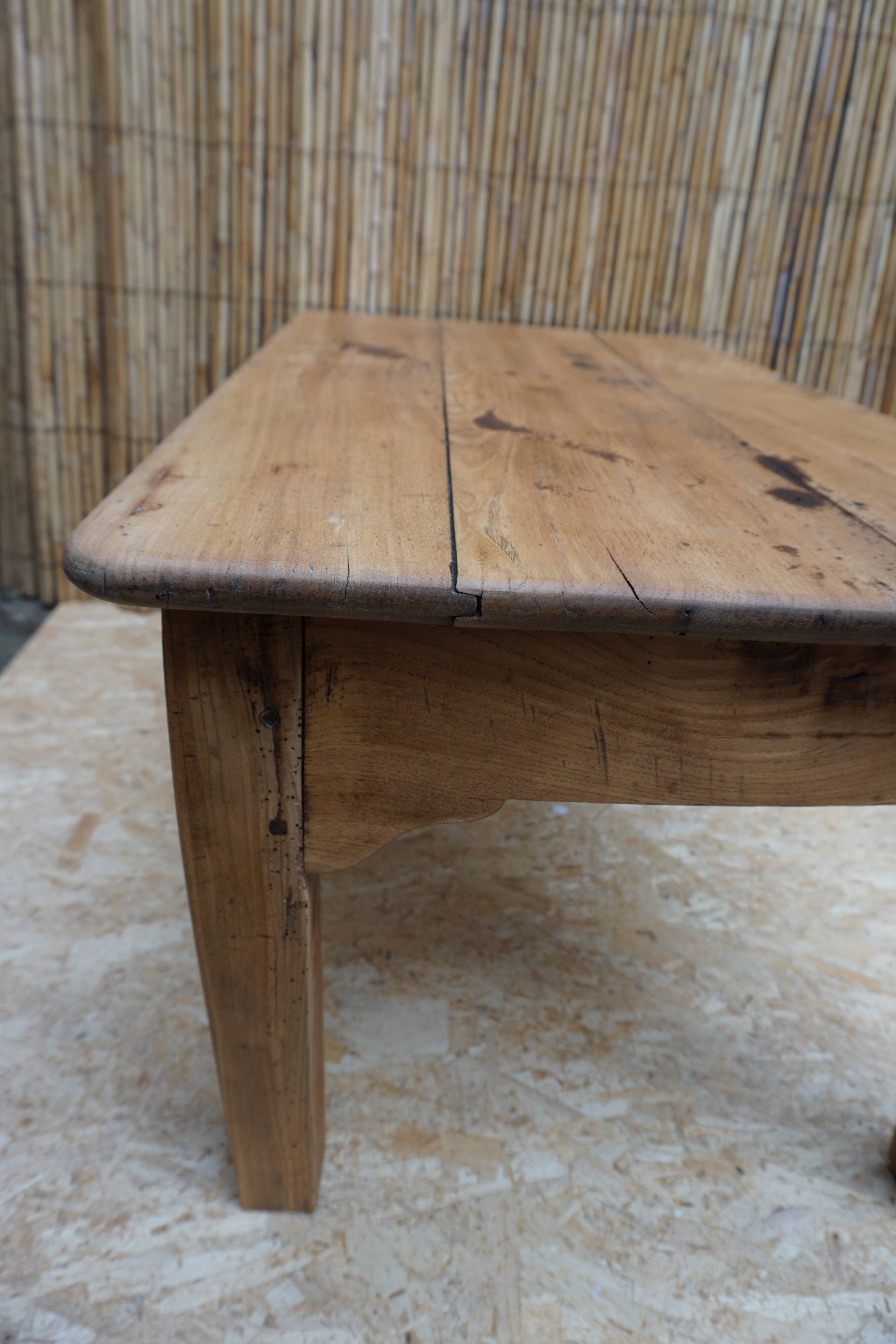 Table basse de ferme ancienne