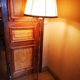 Lampadaire en laiton à abat-jour plissé