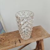 Vase en verre ciselé