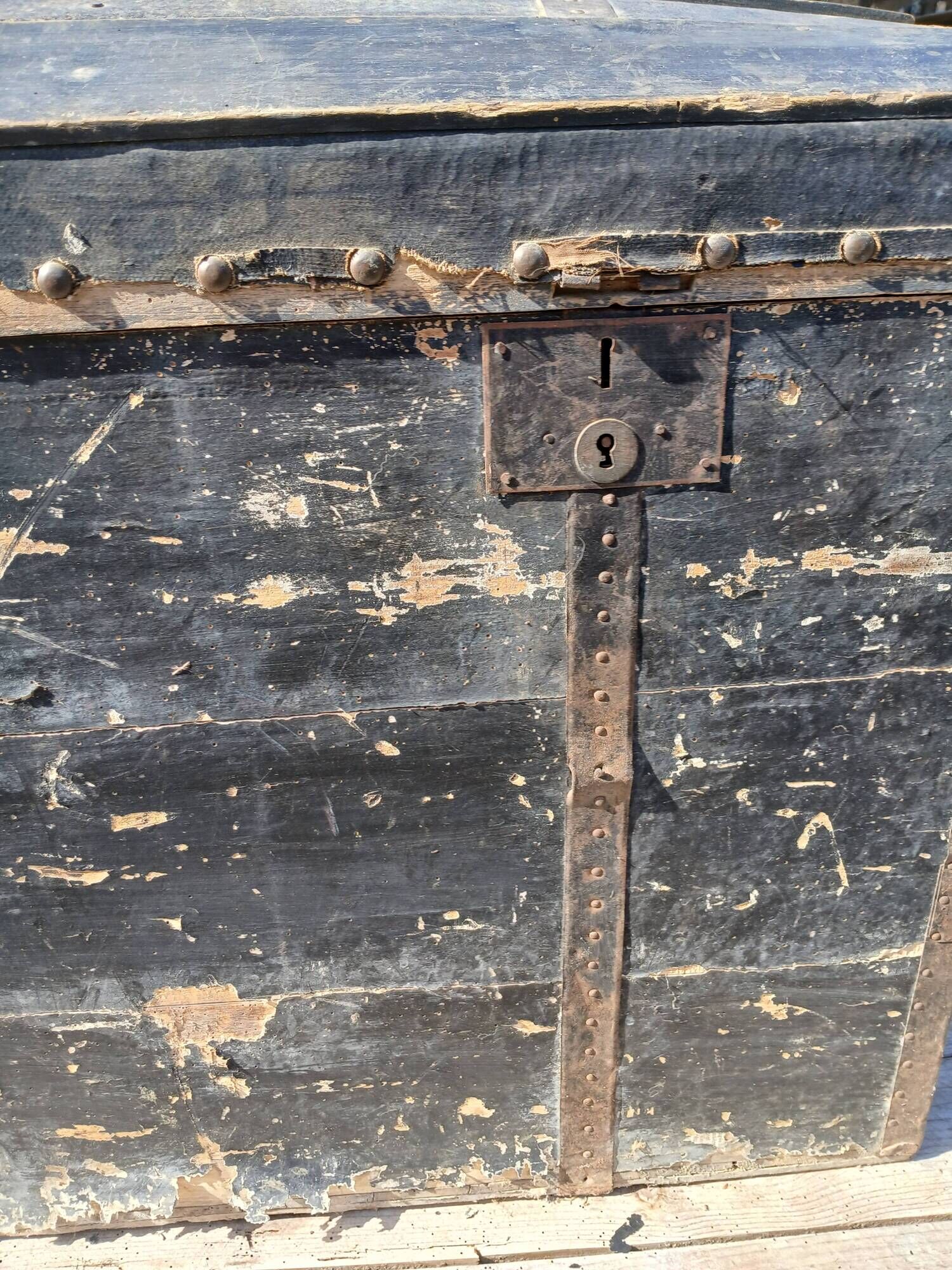 Malle Bombée Ph. Drevet Paris 1867 / Antique French Domed Trunk Napoleon II