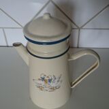 Vintage enamelled sheet coffee maker