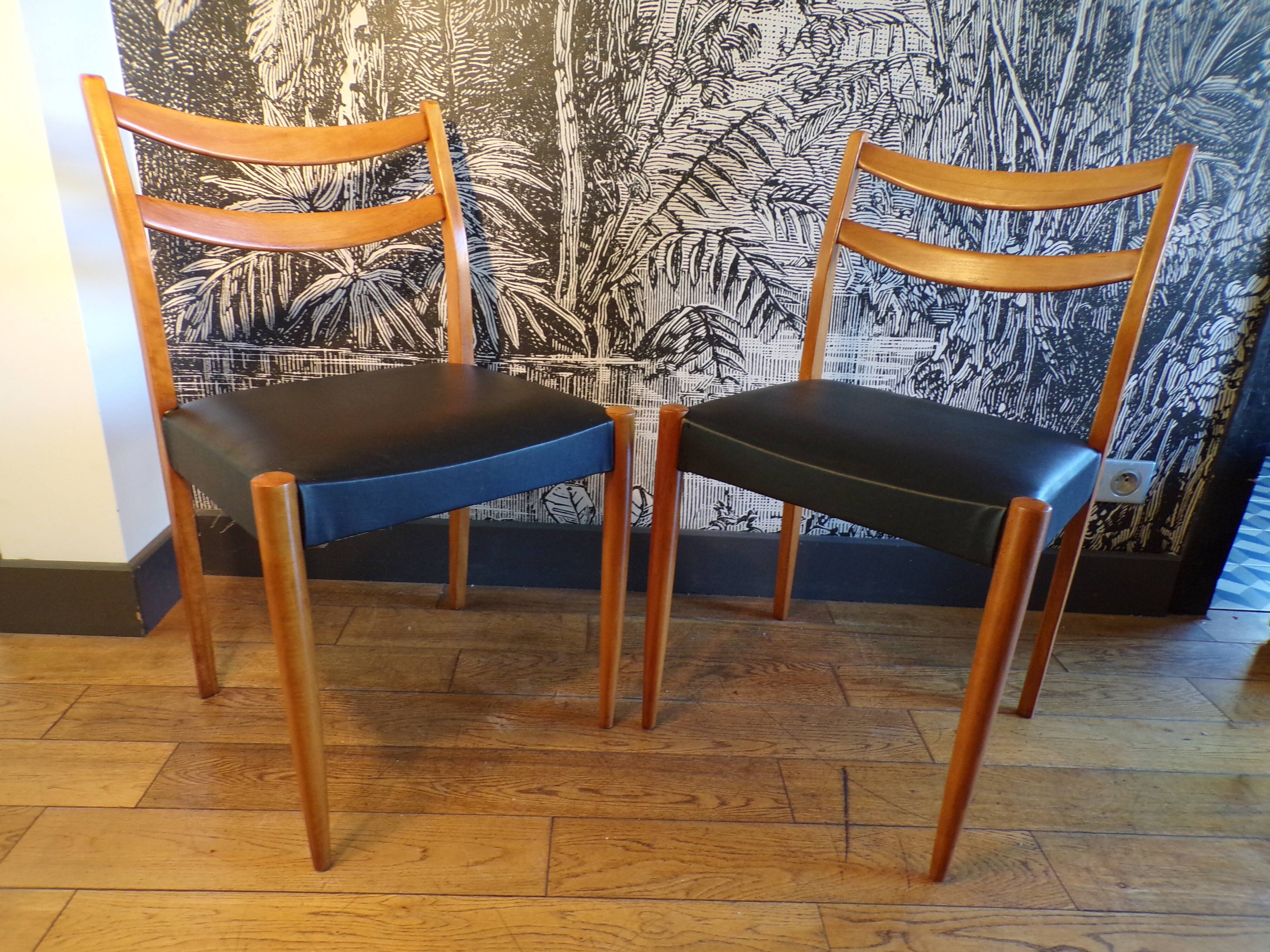 Pair of Scandinavian chairs