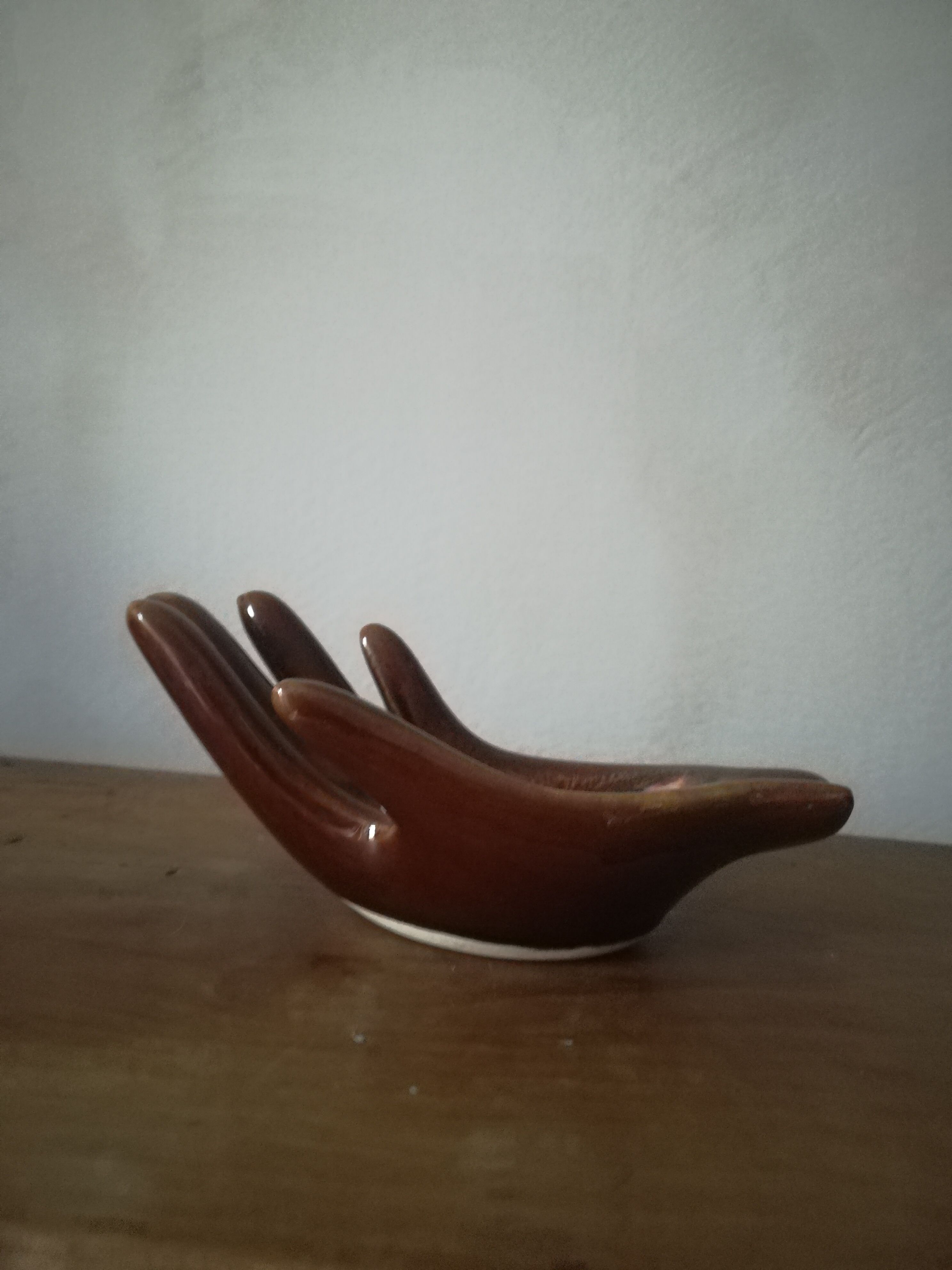 Hand ashtray Vallauris