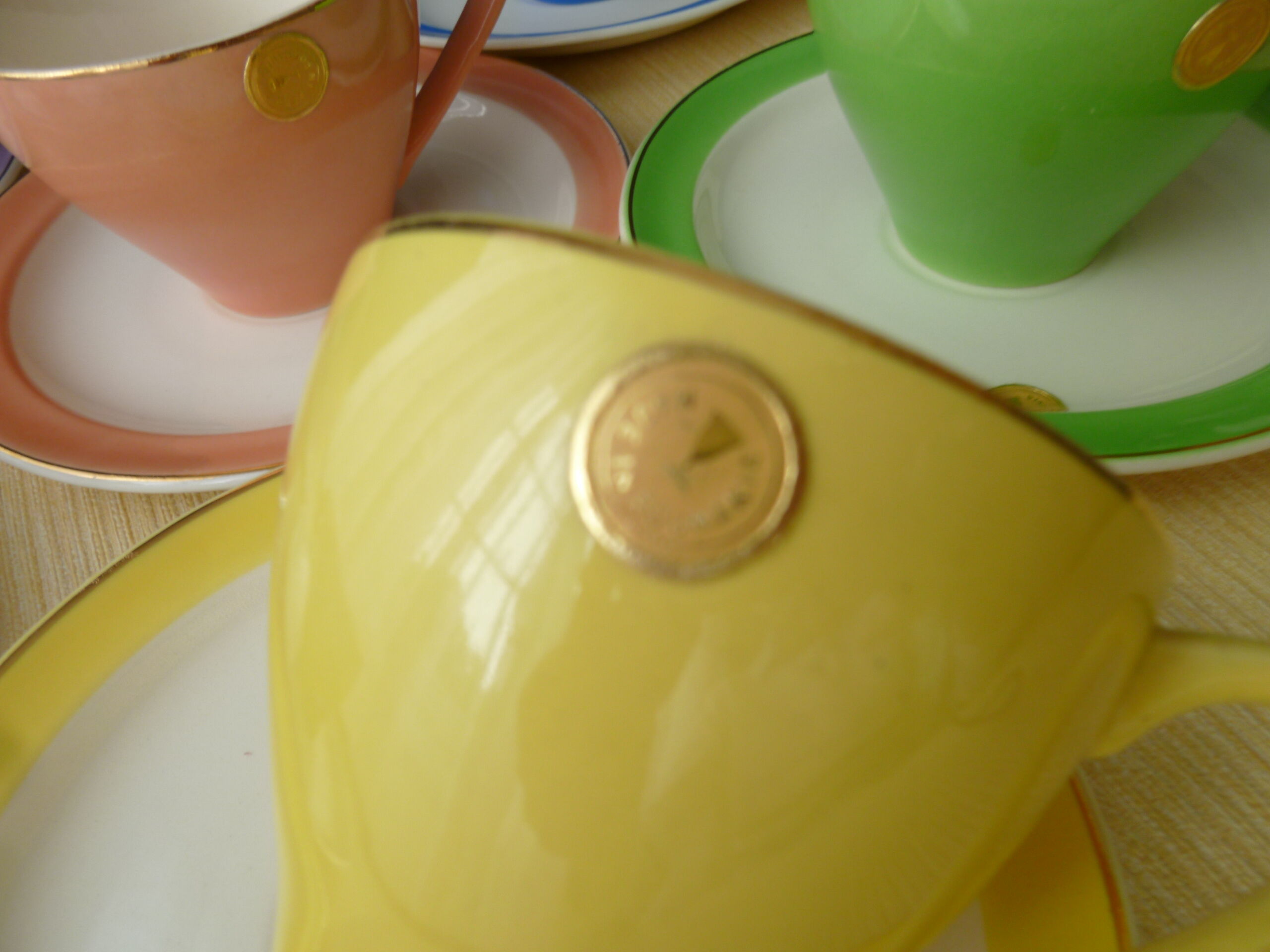 Set of 6 vintage coffee cups in faïence Romanian manufacturing