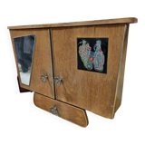 Medicine cabinet