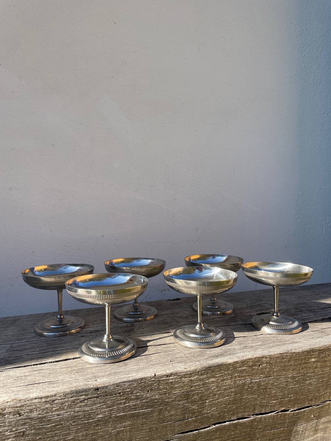 6 coupes en inox 1970