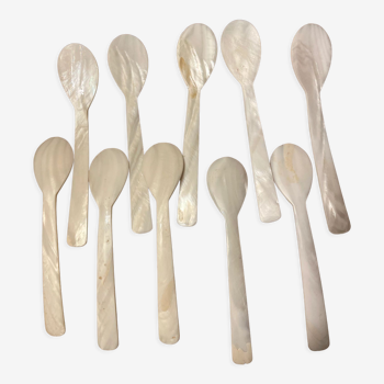 Ice cream spoons or sorbets