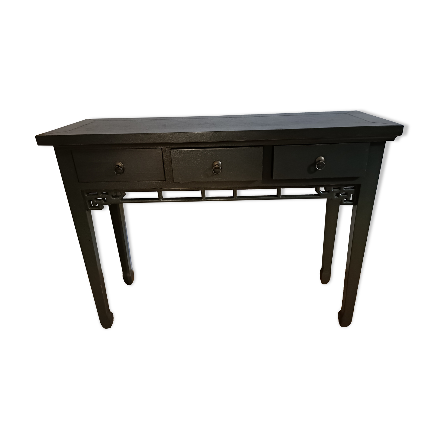 Console in pine japan jade tika