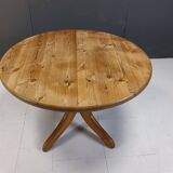 Rainer Daumiller pine wood round Dining Table, 1970s