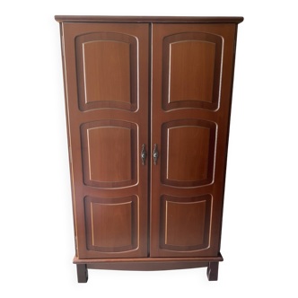 Solid wood wardrobe - classic style