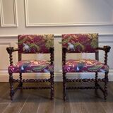 Paire de fauteuils style Louis XIII