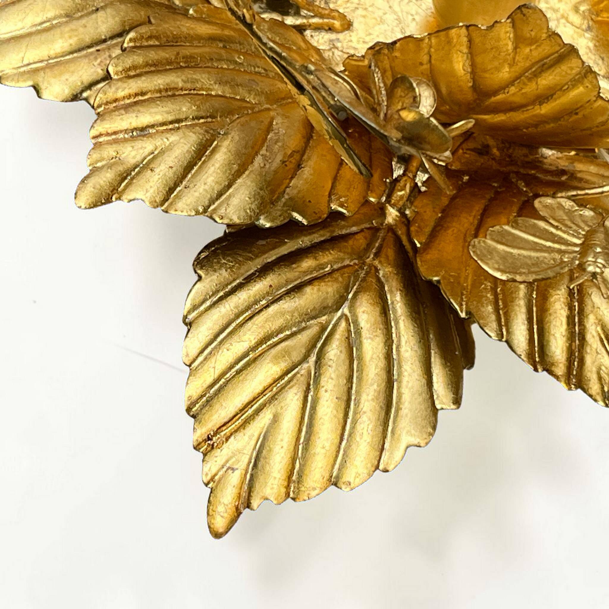 Vintage gold leaf metal flower wall light Florentine wall sconce