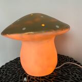 Mushroom lamp