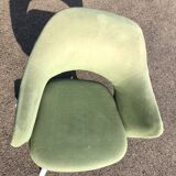 Conference armchair by Eero Saarinen for Knoll international