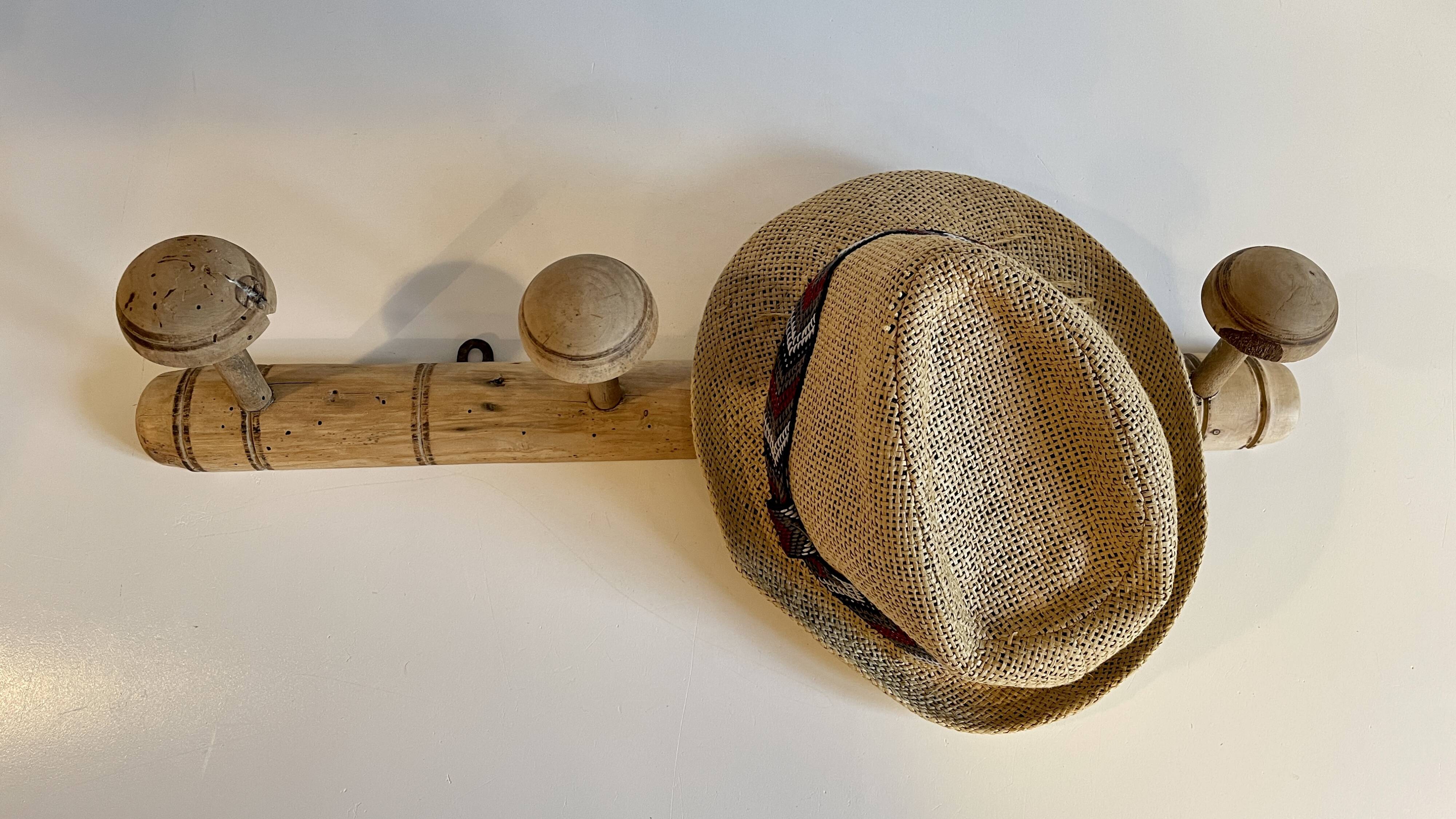 Bamboo-style portmanteau from the 1920s