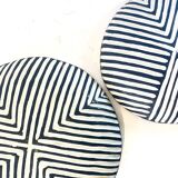 Zulu Wooden Shield | Bamiléké N1 50 cm diameter Black & White