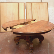 Table Napoleon III has central base in solid walnut nineteenth century