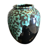 Vase en céramique signée C.A.B