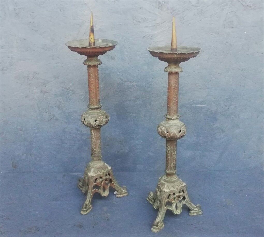 Pair of candlesticks or church candlesticks
