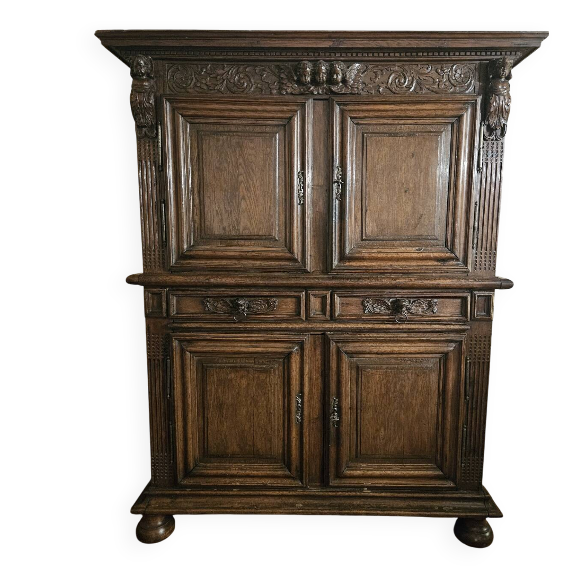 Antique linen cupboard - 16th century