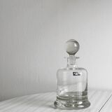 Glass carafe with spherical stopper