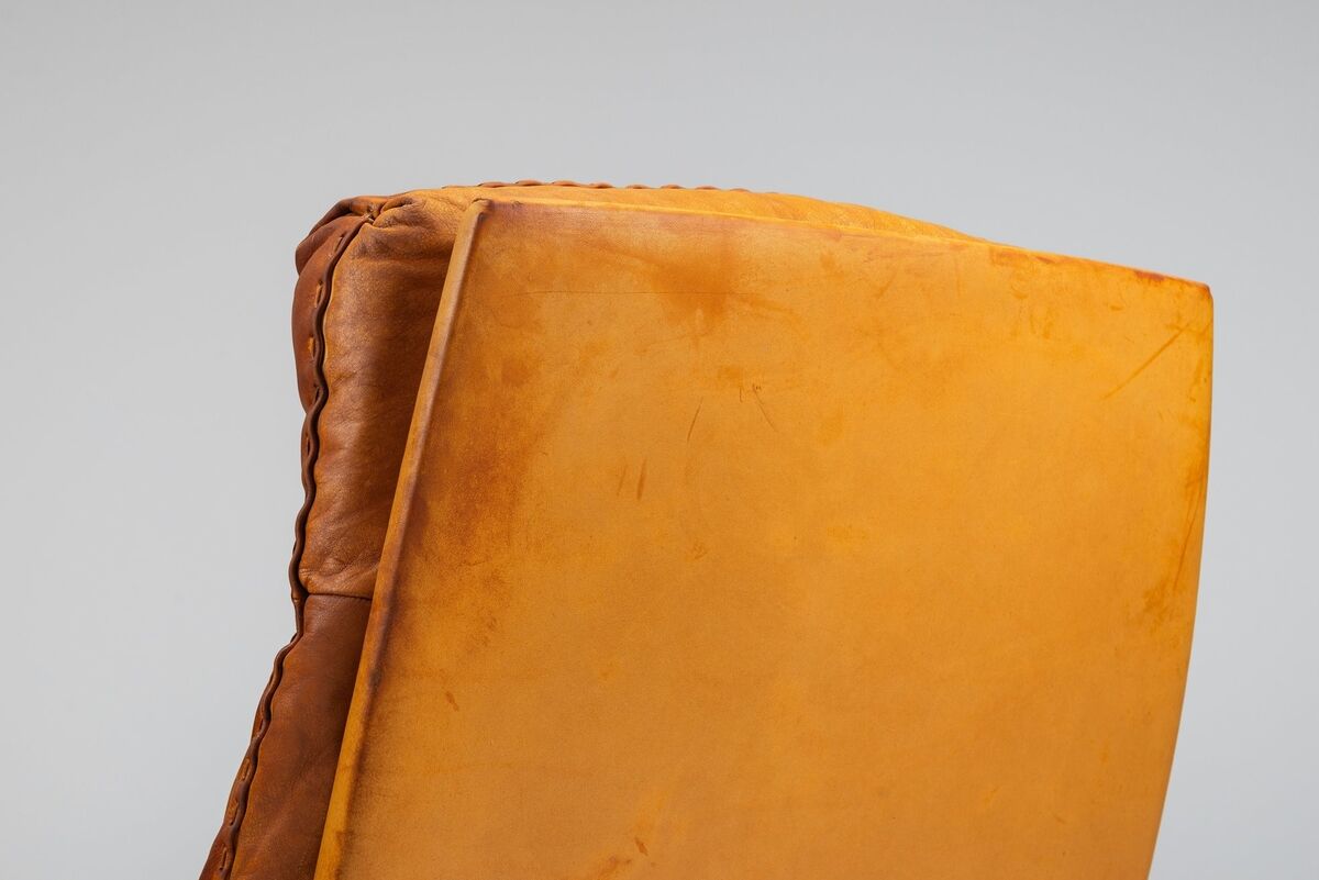 De Sede DS-31 high-back lounge chair in natural leather, Switzerland, 1970