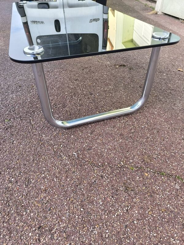 Table basse chromé et verre noir fumé space age italienne
