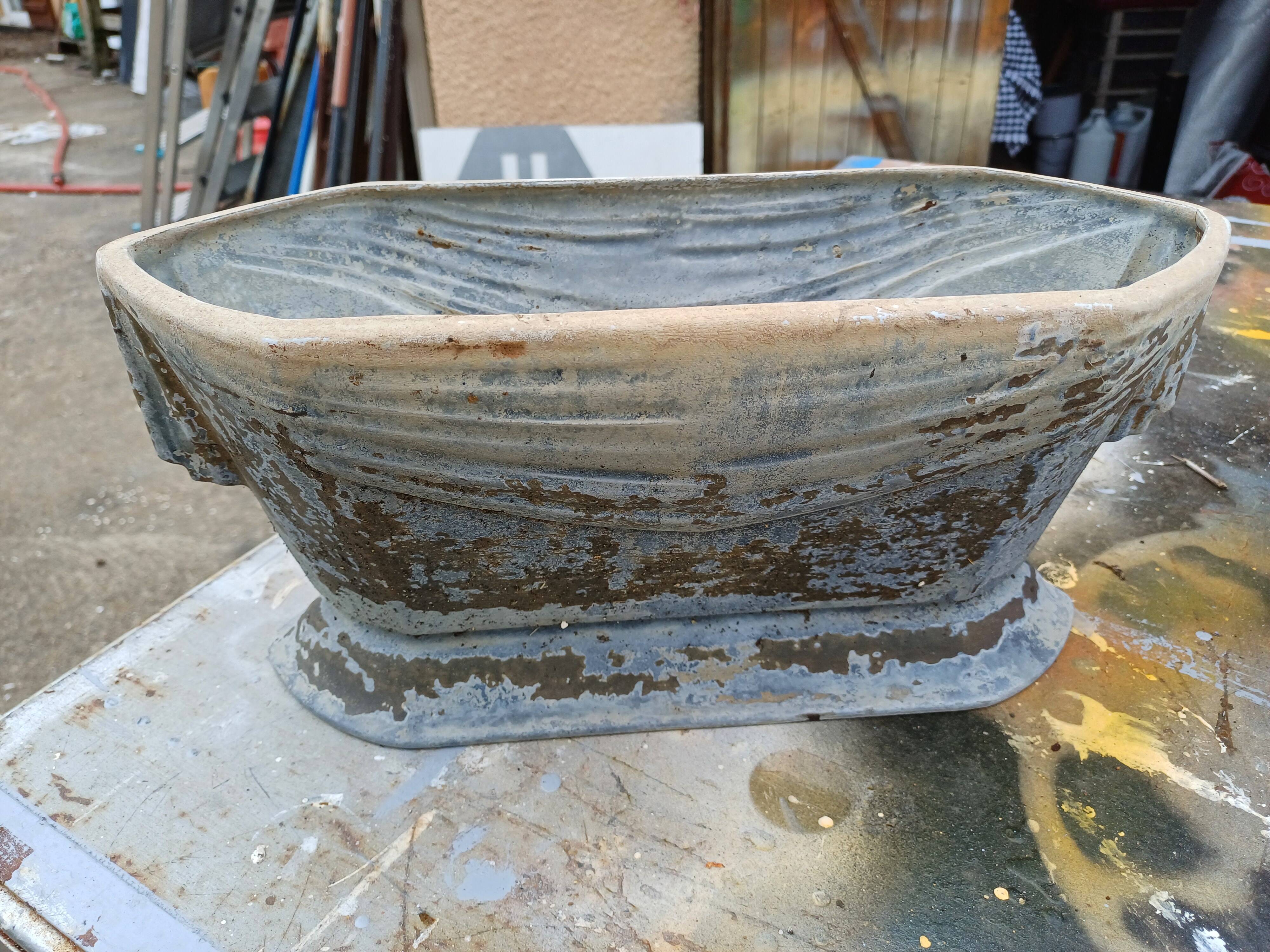 Set of 4 Cast Iron Planters 1900 from Charleville - Mézières