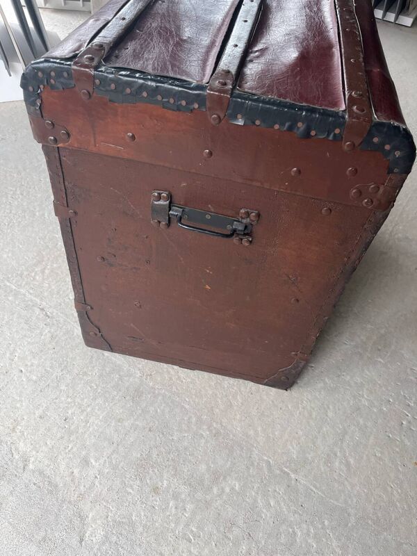 Grande Malle « au bon marché Paris » vintage des années 1900