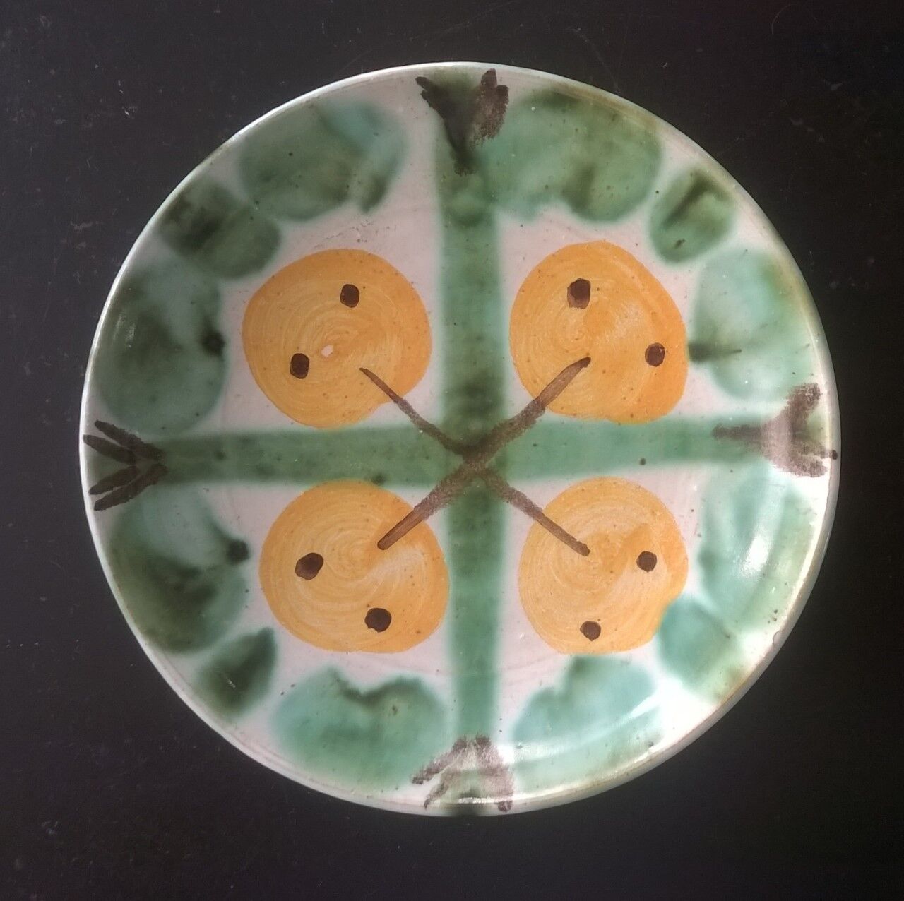 Vintage ceramic empty pocket bowl