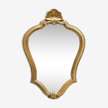 Miroir vintage de style baroque en bois doré