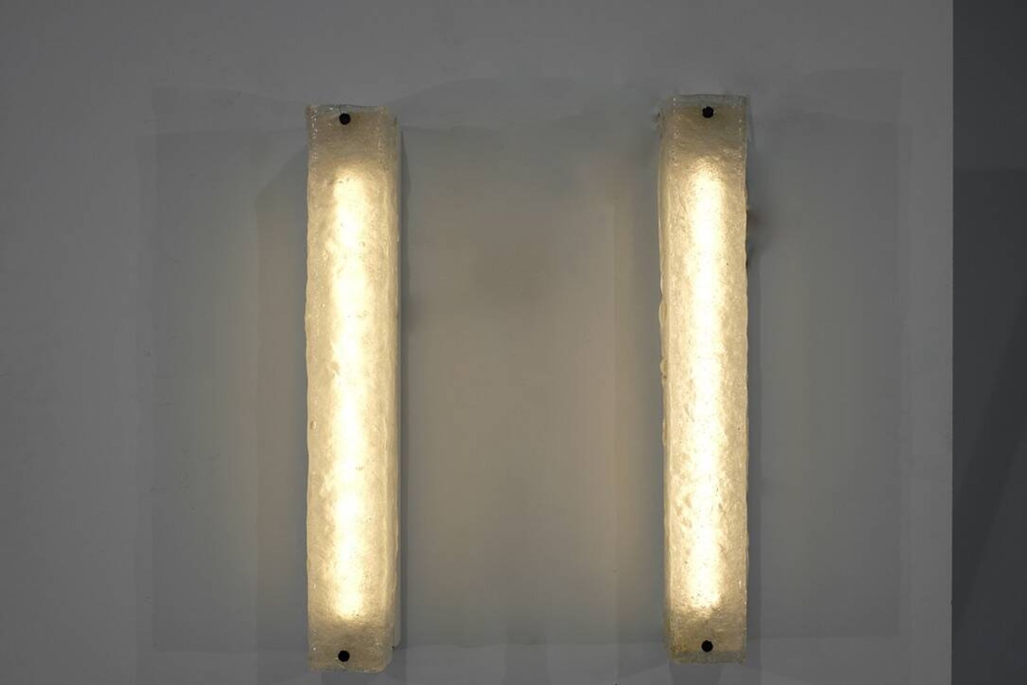 Large pair of Murano glass wall sconces, Italy 1970s. Vintage
