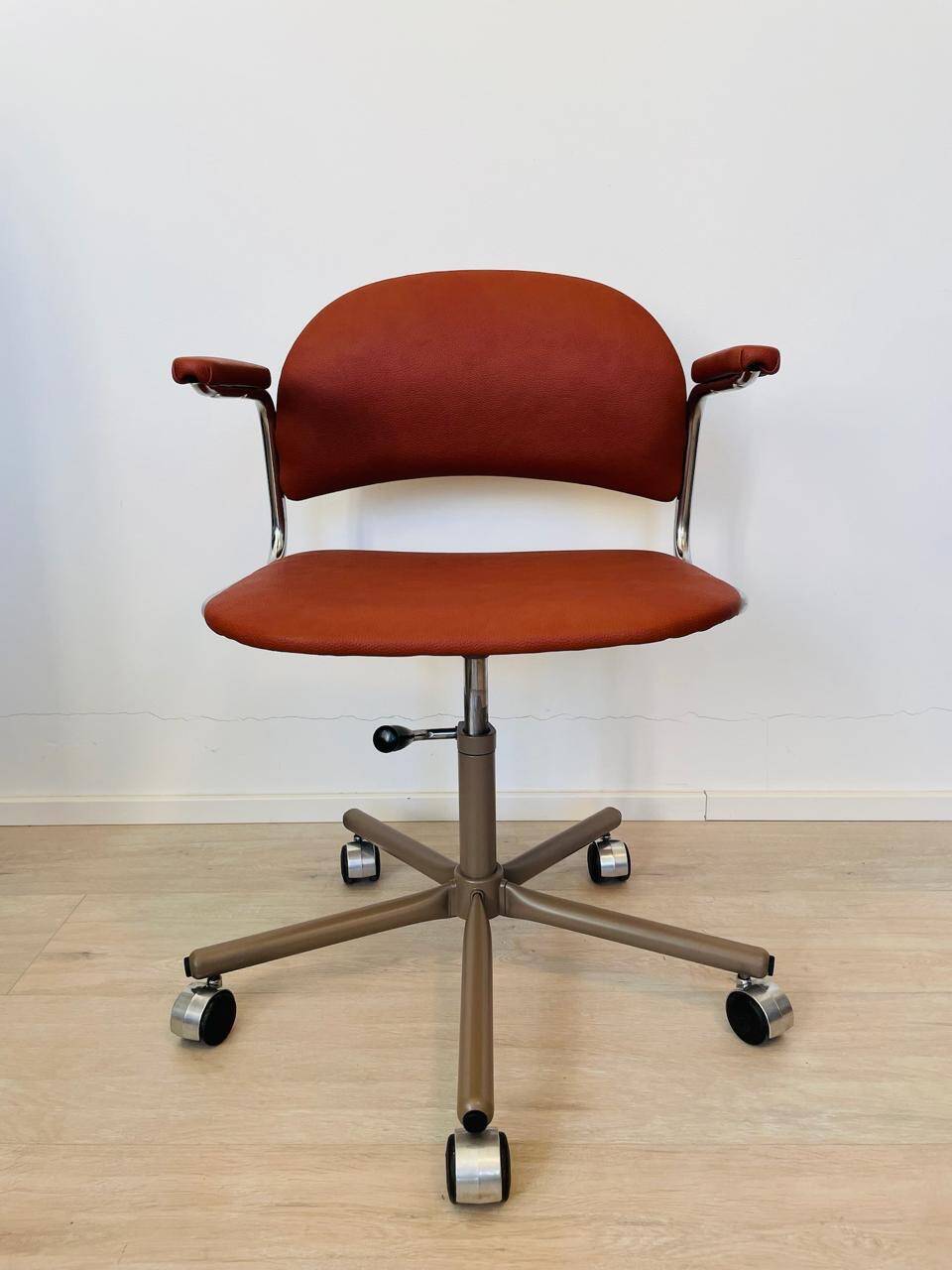 Fully Restored Kovona Burgundy Office Chair from Czechoslovakia 1979’s