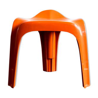 Casala stool designed by Alexander Begge