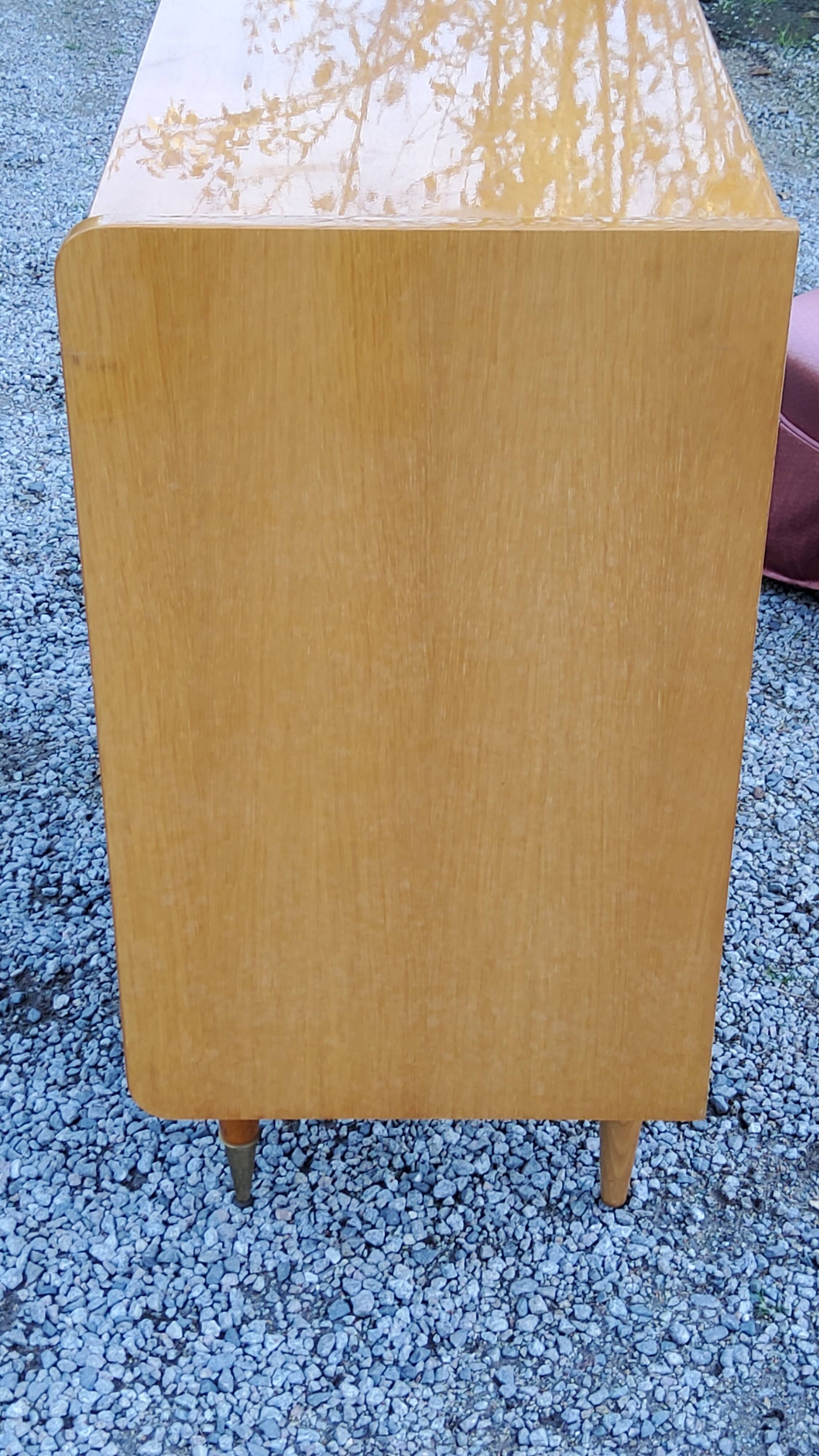 Vintage chest of drawers from the 60s in blond oak 4 drawers conical feet
