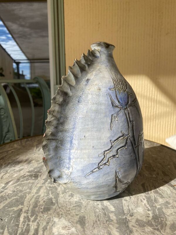 Vase signé michel argans decor aux chardons