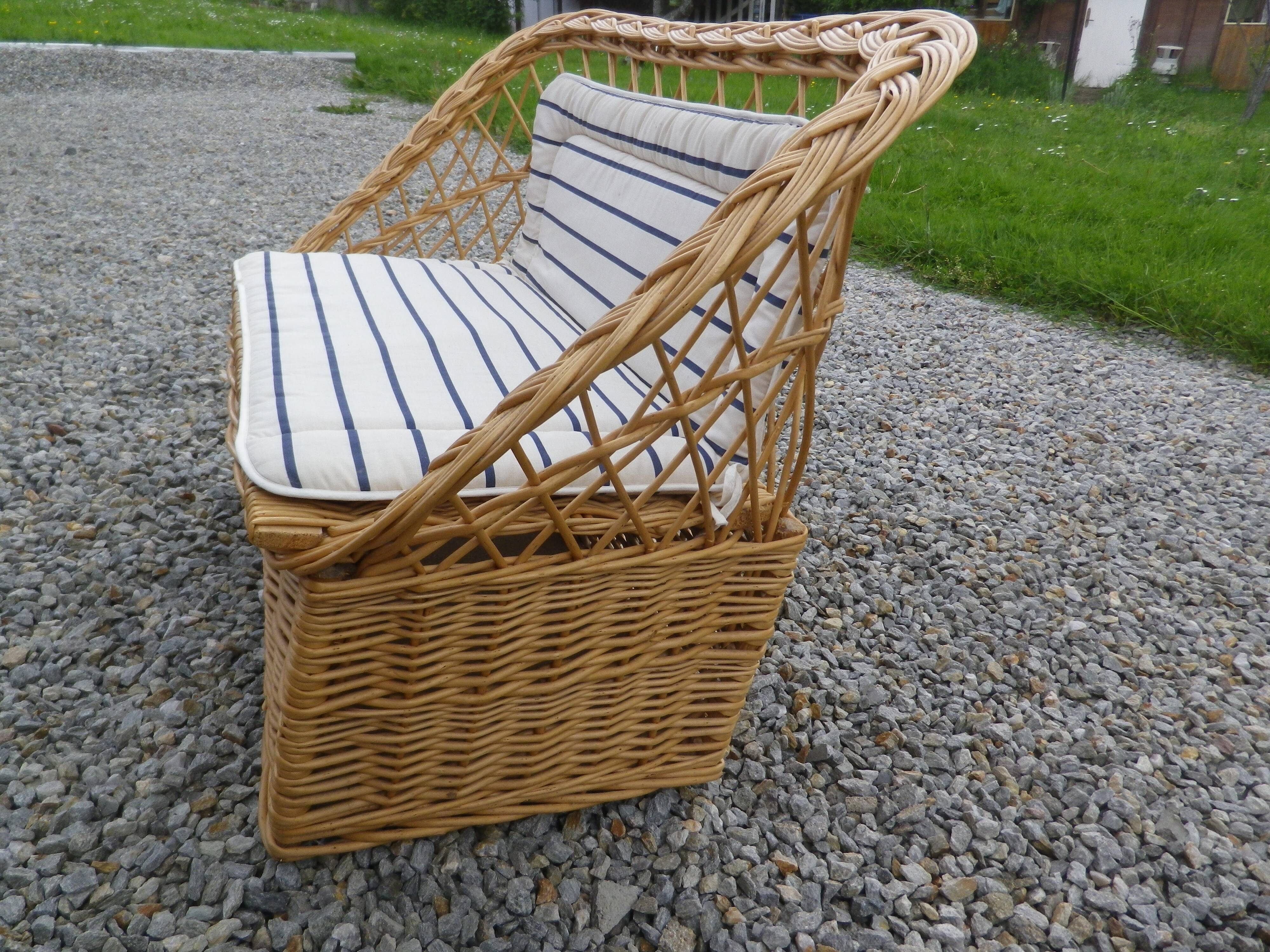 coffre banquette en  rotin