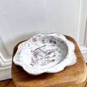 Coupelle fleur vide-poche en terre émaillée