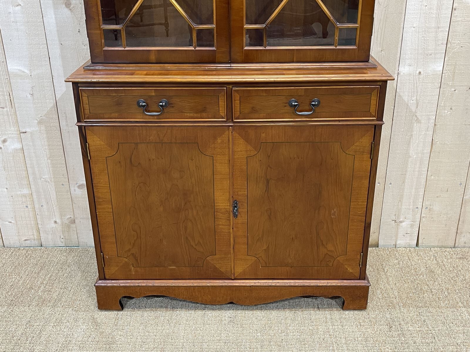 Buffet 2 English body glazed in yew - 1950s