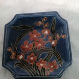 Ceramic dish decorated Flowers