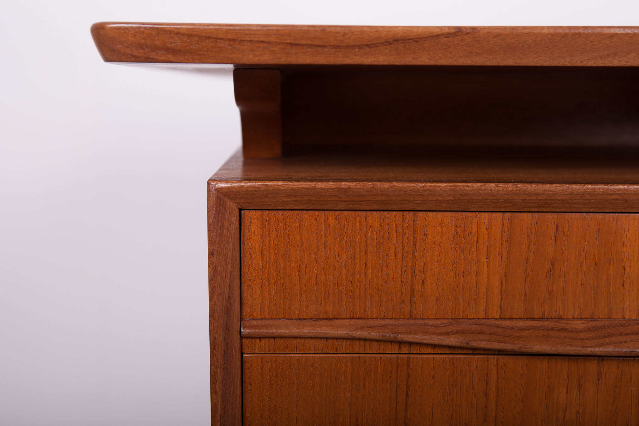 Mid-Century Freestanding Teak Desk, 1960s