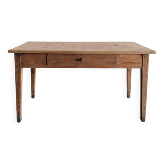 Farmhouse Table / Country Table