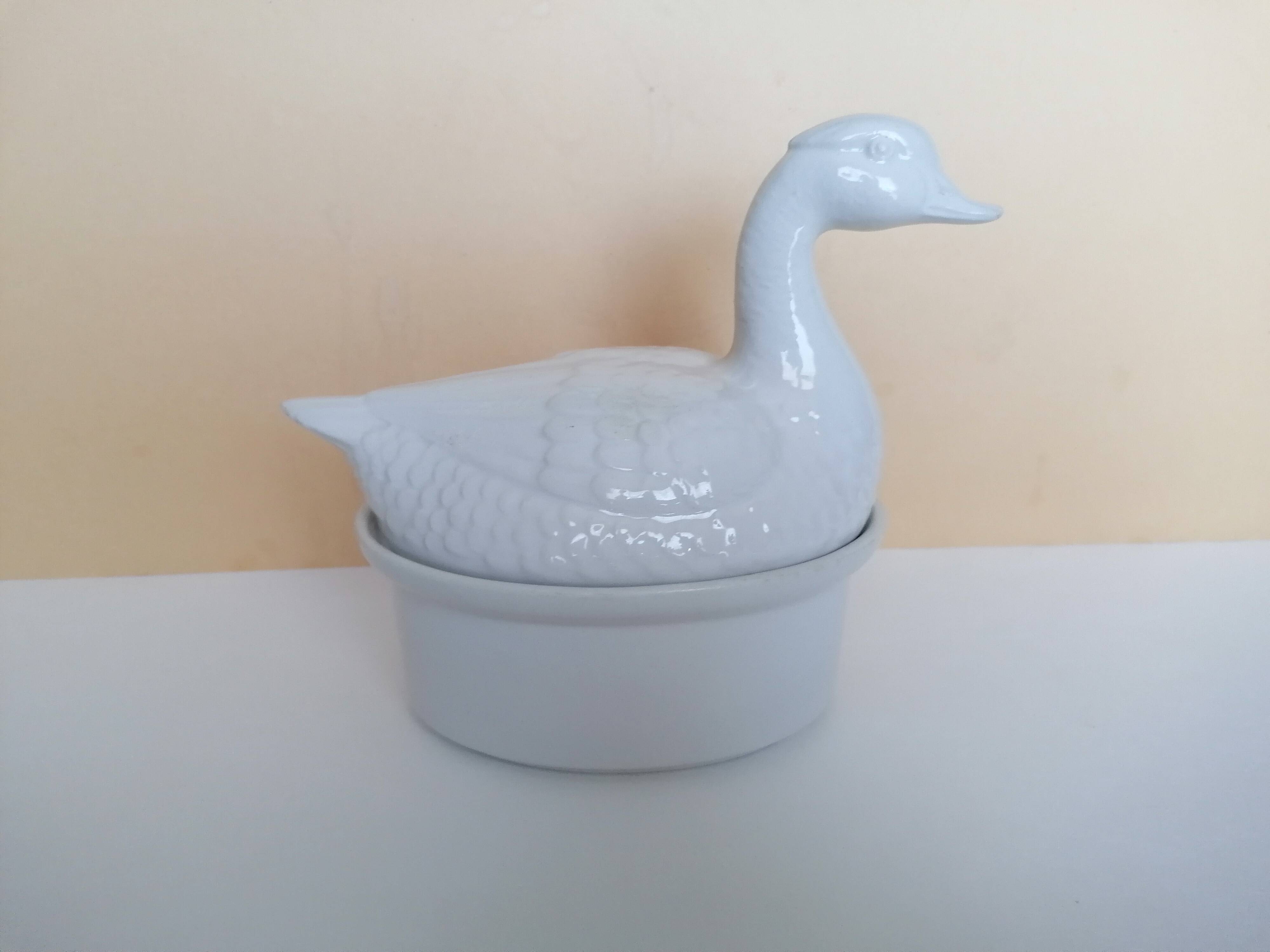 Zoomorphic duck terrine